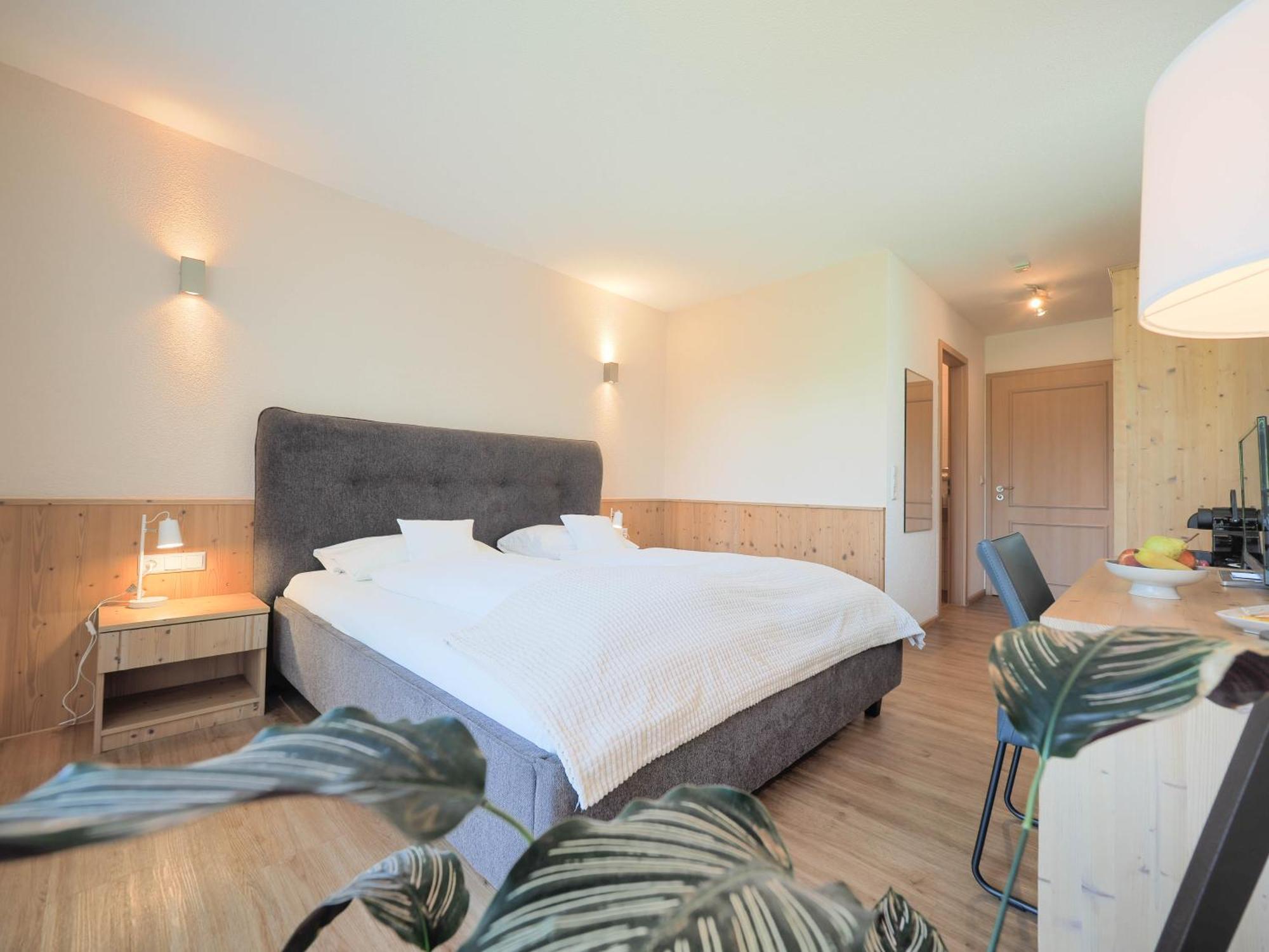 Pliezhausen Landhotel Waldheim מראה חיצוני תמונה