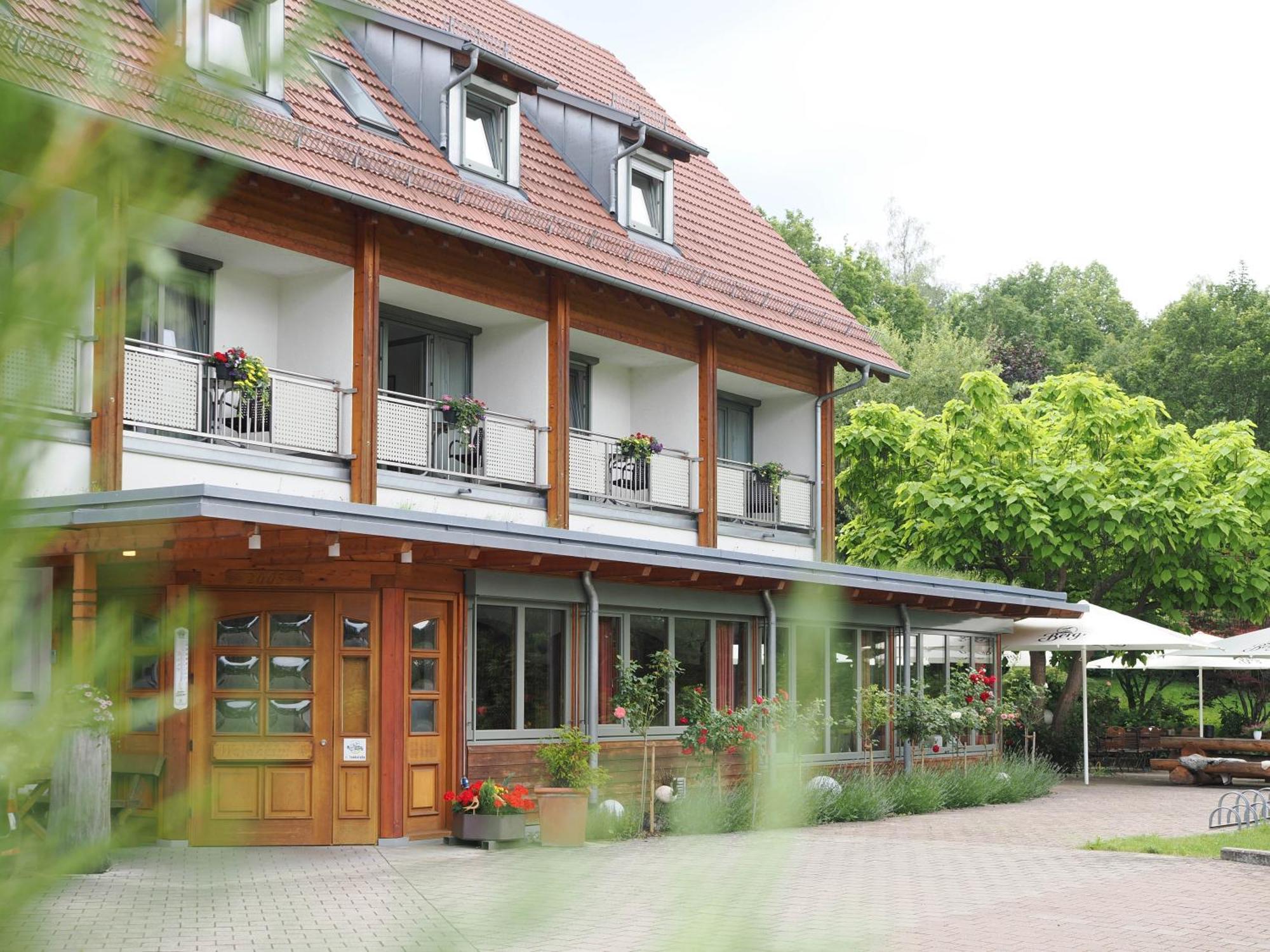 Pliezhausen Landhotel Waldheim מראה חיצוני תמונה